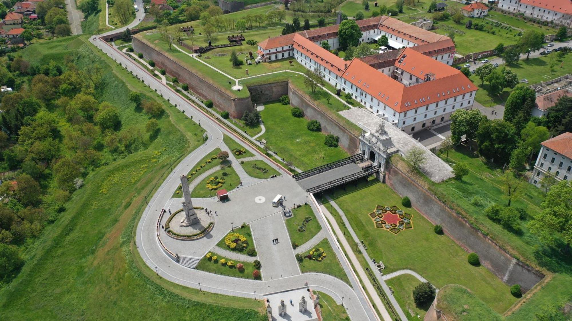 La Poarta Cetatii Villa อัลบายูเลีย ภายนอก รูปภาพ